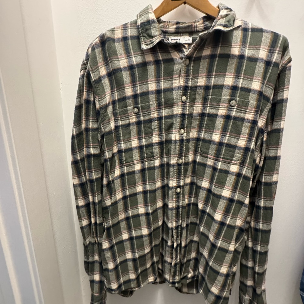 Green and White Plaid Flannel Shirt XL